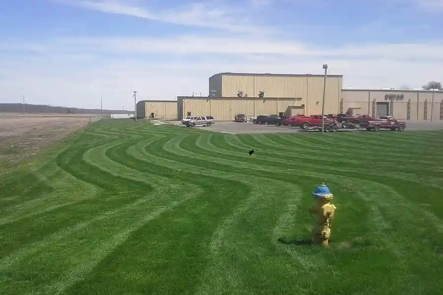 Reliable Lawn Care Service Lawn Care Service